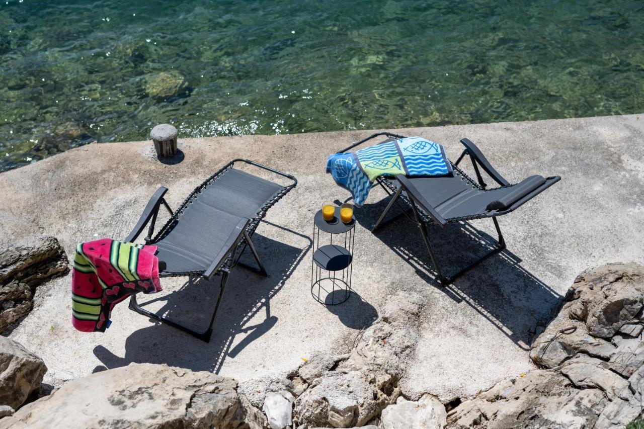 Seaside Cottage Maslina Gdinj 外观 照片
